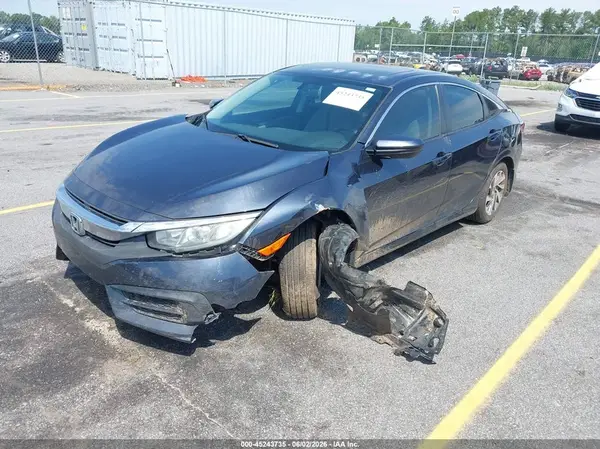 2HGFC2F7XJH509903 2018 HONDA CIVIC - Image 2