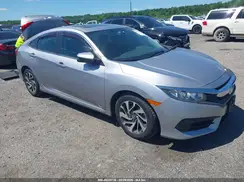 2HGFC2F7XJH526622 2018 HONDA CIVIC