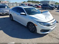 2HGFC2F7XJH533537 2018 HONDA CIVIC