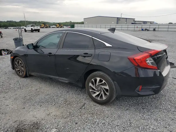 2HGFC2F7XJH542593 2018 HONDA CIVIC - Image 2