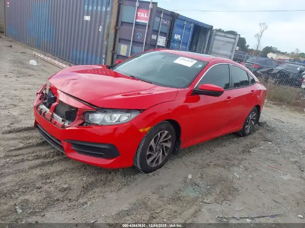 2HGFC2F7XJH552833 2018 HONDA CIVIC - Image 2