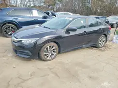 2HGFC2F7XJH558101 2018 HONDA CIVIC