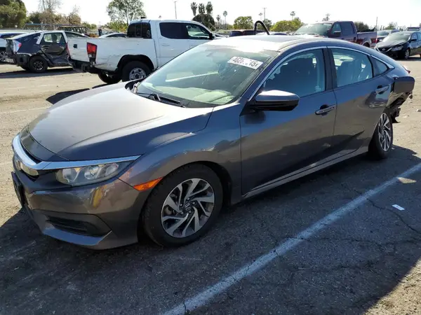 2HGFC2F7XJH572094 2018 HONDA CIVIC - Image 1