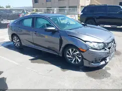 2HGFC2F7XJH575402 2018 HONDA CIVIC