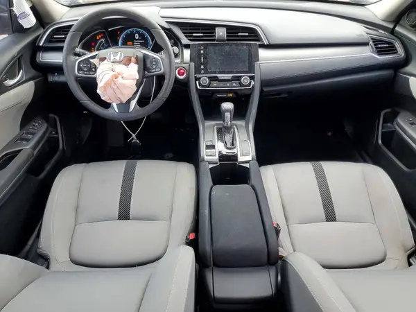 2HGFC2F7XJH578834 2018 HONDA CIVIC - Image 8