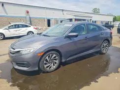 2HGFC2F7XJH579675 2018 HONDA CIVIC