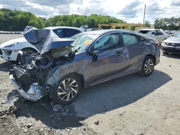 2HGFC2F7XJH580809 2018 HONDA CIVIC - Image 1