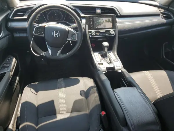 2HGFC2F7XJH584472 2018 HONDA CIVIC - Image 8