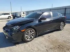 2HGFC2F7XJH585704 2018 HONDA CIVIC