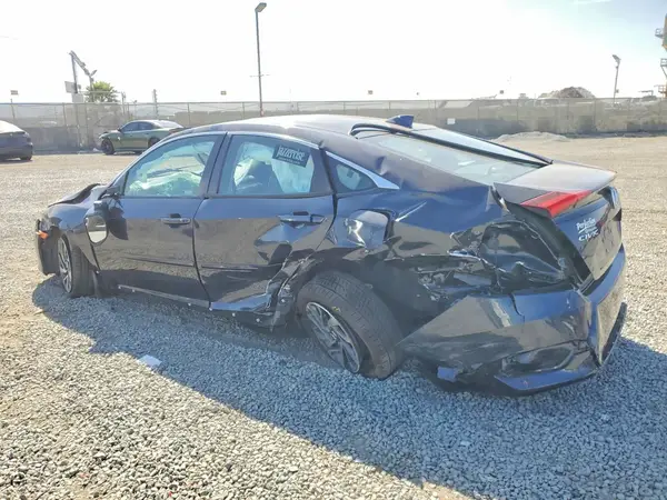 2HGFC2F7XJH589140 2018 HONDA CIVIC - Image 2