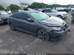2HGFC2F7XJH595682 2018 HONDA CIVIC