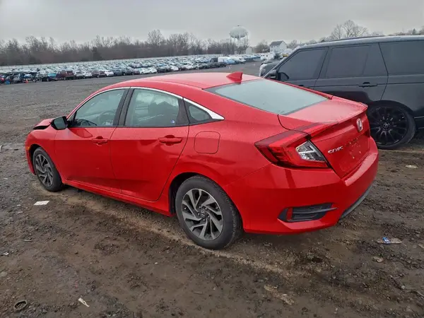2HGFC2F7XJH597707 2018 HONDA CIVIC - Image 2