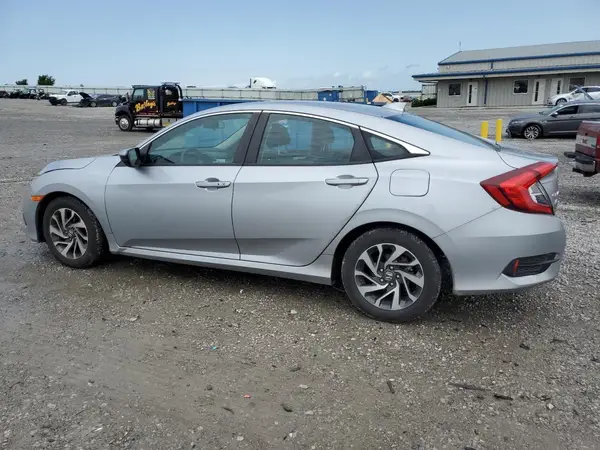 2HGFC2F7XJH602825 2018 HONDA CIVIC - Image 2