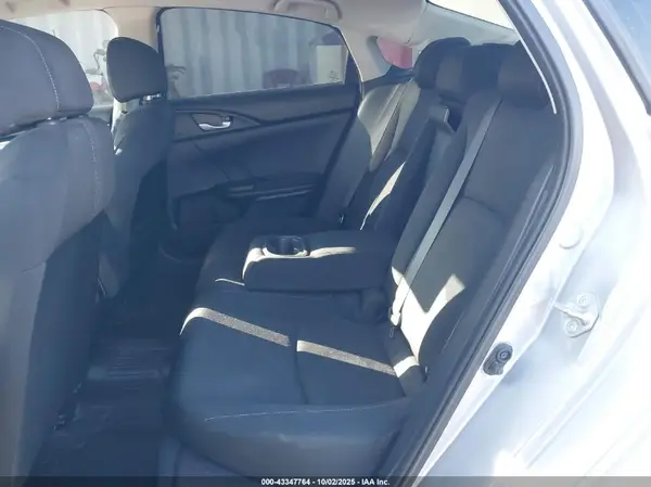 2HGFC2F7XJH610844 2018 HONDA CIVIC - Image 8