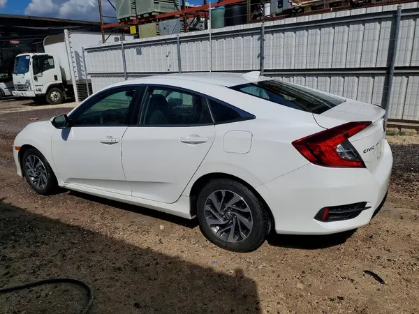 2HGFC2F80JH526492 2018 HONDA CIVIC - Image 2