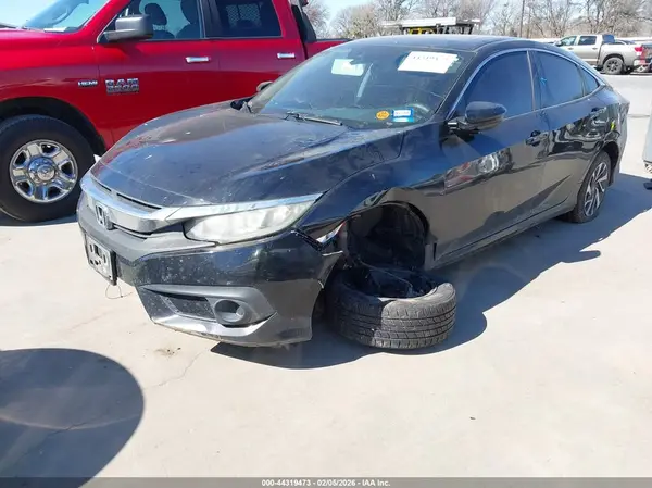 2HGFC2F80JH566619 2018 HONDA CIVIC - Image 2