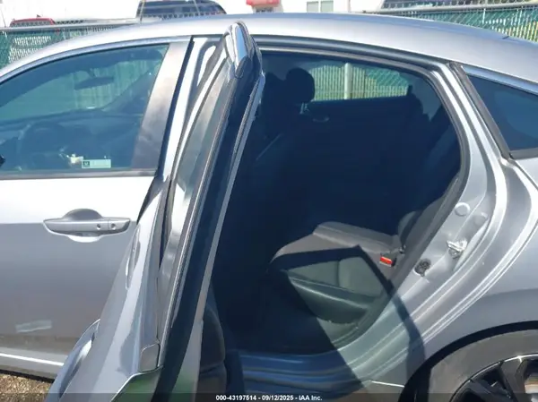 2HGFC2F80KH500671 2019 HONDA CIVIC - Image 8