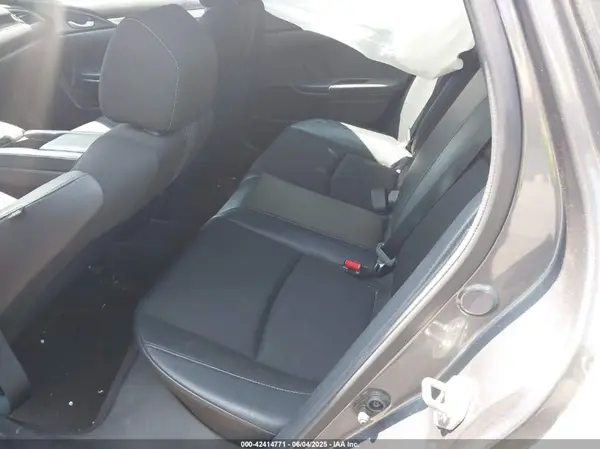 2HGFC2F80KH526865 2019 HONDA CIVIC - Image 8