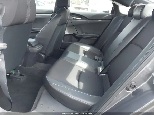 2HGFC2F80KH546677 2019 HONDA CIVIC - Image 8