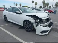 2HGFC2F80KH557100 2019 HONDA CIVIC