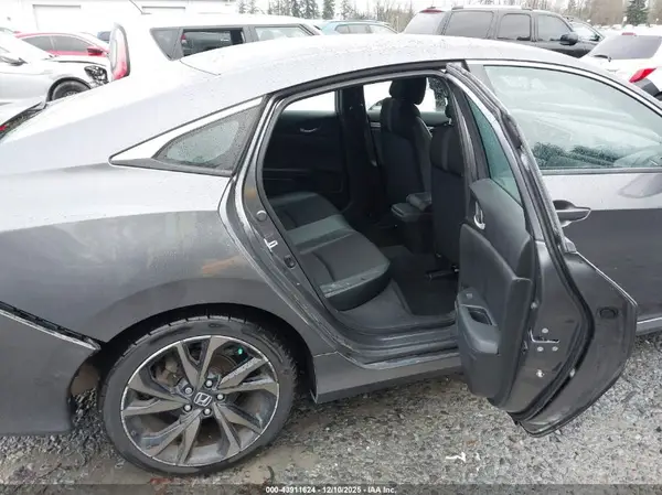 2HGFC2F80KH582384 2019 HONDA CIVIC - Image 8