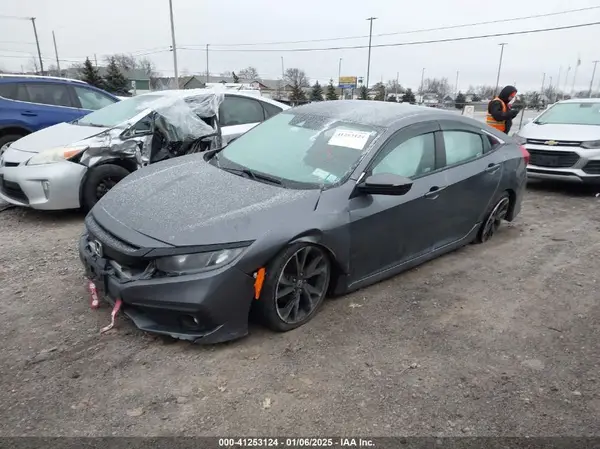 2HGFC2F80KH588640 2019 HONDA CIVIC - Image 2