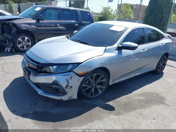 2HGFC2F80KH600754 2019 HONDA CIVIC - Image 2