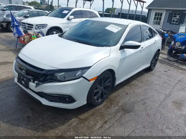 2HGFC2F80KH605145 2019 HONDA CIVIC - Image 2