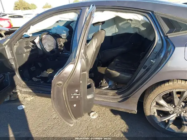 2HGFC2F80LH537575 2020 HONDA CIVIC - Image 8