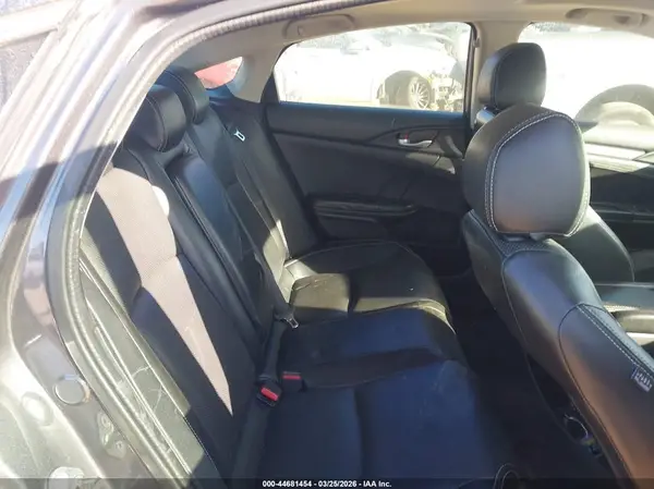 2HGFC2F81HH556675 2017 HONDA CIVIC - Image 8