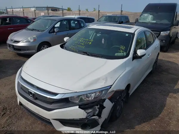2HGFC2F81JH001005 2018 HONDA CIVIC - Image 2