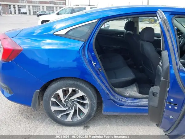 2HGFC2F81JH003580 2018 HONDA CIVIC - Image 8