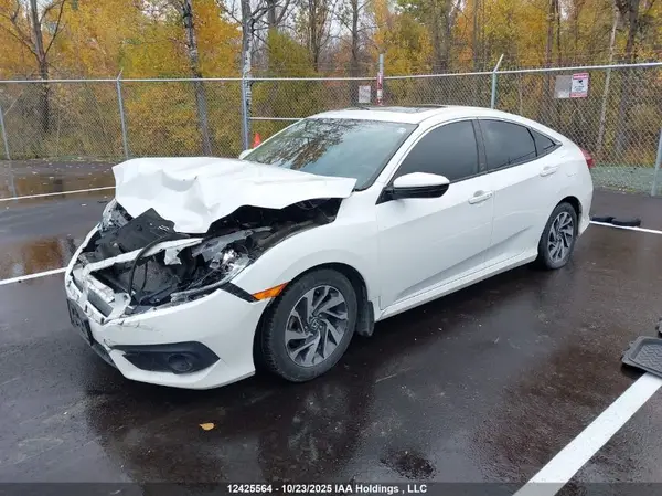 2HGFC2F81JH005619 2018 HONDA CIVIC - Image 2