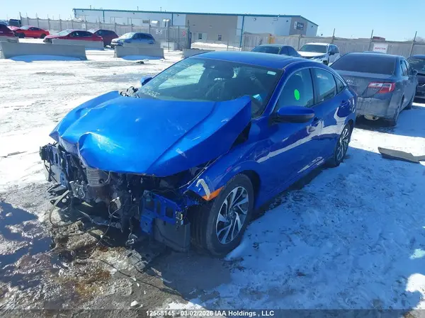 2HGFC2F81JH013123 2018 HONDA CIVIC - Image 2