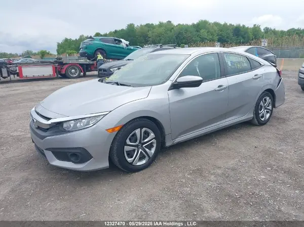 2HGFC2F81JH021707 2018 HONDA CIVIC - Image 2
