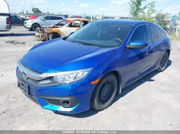 2HGFC2F81JH023330 2018 HONDA CIVIC - Image 2