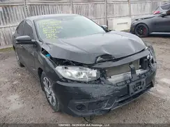 2HGFC2F81JH043755 2018 HONDA CIVIC