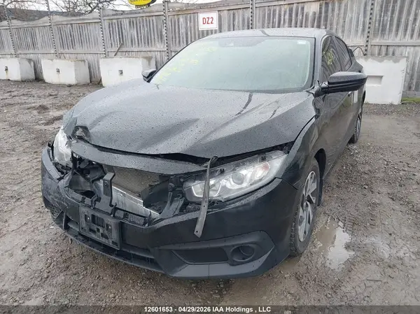 2HGFC2F81JH043755 2018 HONDA CIVIC - Image 2