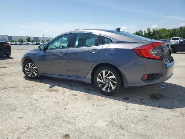 2HGFC2F81JH535766 2018 HONDA CIVIC - Image 2