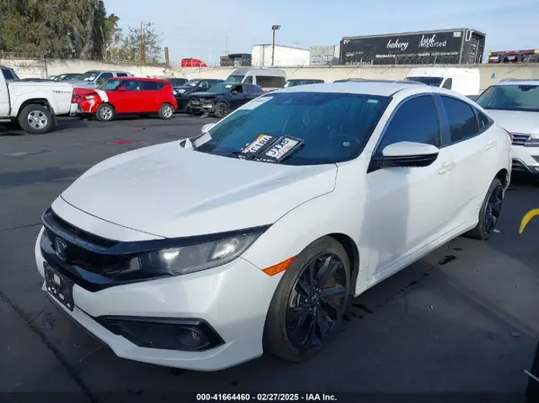 2HGFC2F81KH517530 2019 HONDA CIVIC - Image 2