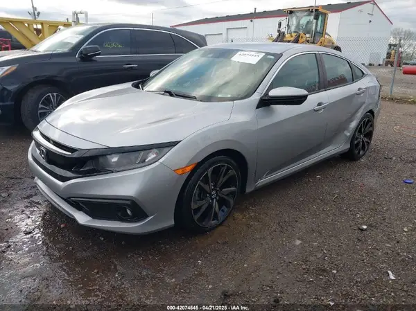 2HGFC2F81KH532366 2019 HONDA CIVIC - Image 2