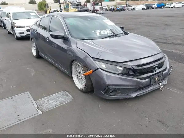 2HGFC2F81KH540564 2019 HONDA CIVIC - Image 1