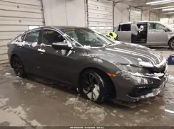 2HGFC2F81KH560586 2019 HONDA CIVIC