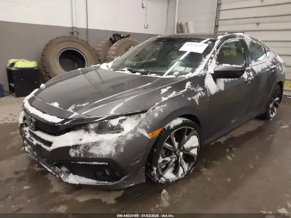 2HGFC2F81KH560586 2019 HONDA CIVIC - Image 2