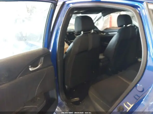 2HGFC2F81KH576996 2019 HONDA CIVIC - Image 8