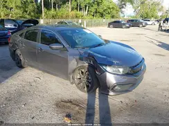 2HGFC2F81LH513060 2020 HONDA CIVIC