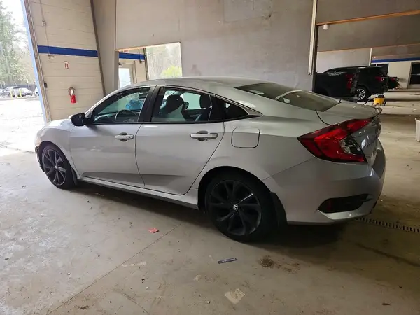 2HGFC2F81LH565322 2020 HONDA CIVIC - Image 2