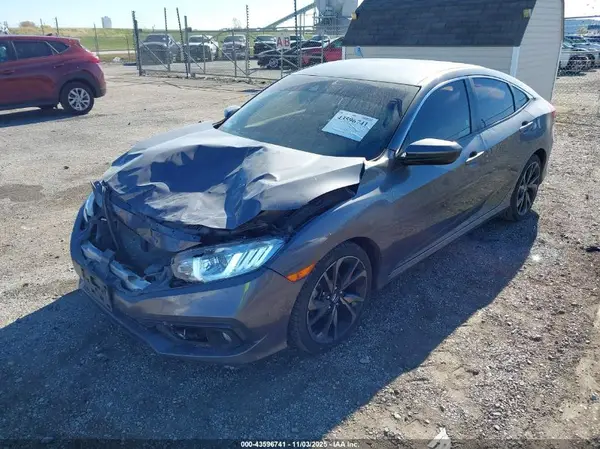 2HGFC2F81MH503226 2021 HONDA CIVIC - Image 2