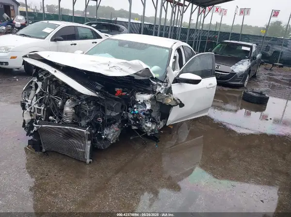 2HGFC2F81MH522388 2021 HONDA CIVIC - Image 2