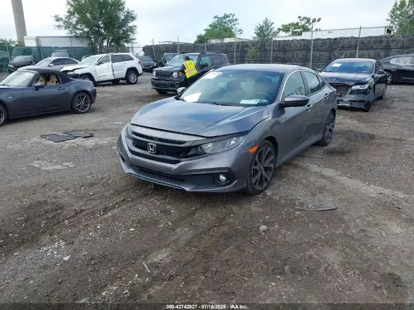 2HGFC2F81MH523332 2021 HONDA CIVIC - Image 2